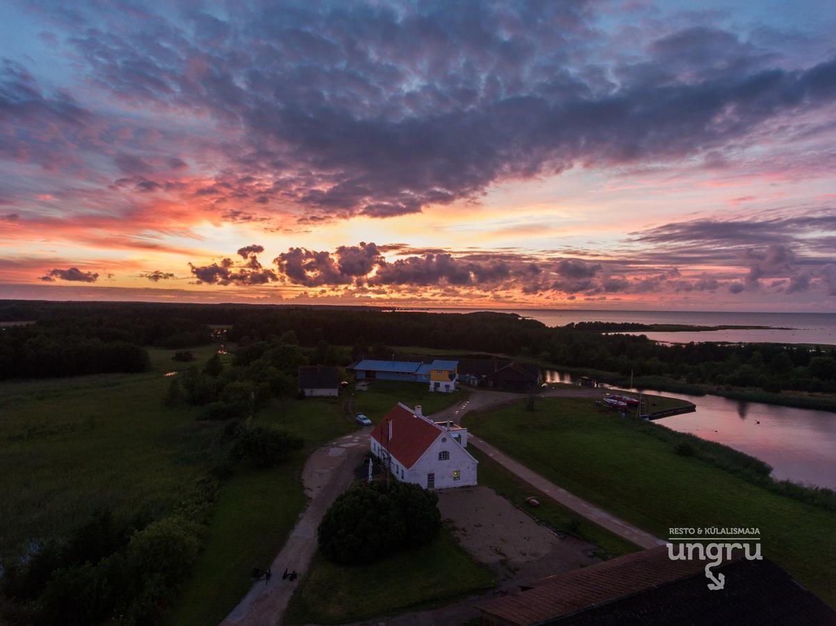 Ungru Guesthouse Suuresadama Exteriér fotografie